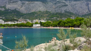 Croazia, incendi nella Riviera di Makarska: 800 turisti sgomberati