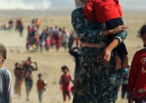 Isis, ultimo orrore: cucinano cuore del figlioletto e lo danno in pasto alla mamma
