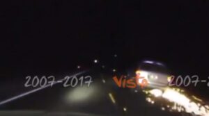  Ubriaco fermato dopo fuga in auto: poliziotto lo atterra col calcio del fucile