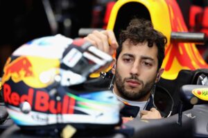 F1, Gp Ungheria: Ricciardo domina le seconde libere: Vettel e Bottas inseguono