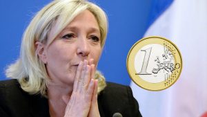 Marine Le Pen ci sta ripensando: Front National non vuole più l'uscita dall'euro 