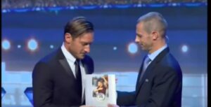 YouTube, Francesco Totti premiato con il "UEFA President's Award"