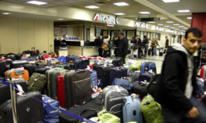 Sciopero improvviso a Linate e Malpensa degli addetti ai bagagli, rabbia passeggeri