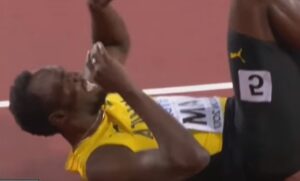 Usain Bolt, finale drammatico: infortunio nell'ultima gara della sua carriera VIDEO