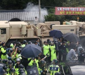 Corea del Sud, installate batterie antimissili Usa Thaad. Ma i residenti protestano FOTO