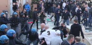 Napoli-Feyenoord, arrestati 3 ultras olandesi. 200 in città nonostante il divieto della Uefa