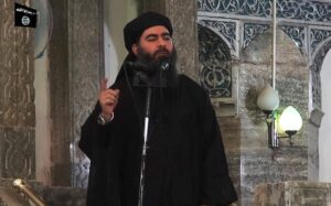 Isis, ricompare Abu Bakr al Baghdadi. Usa: "Si temono attentati con droni"