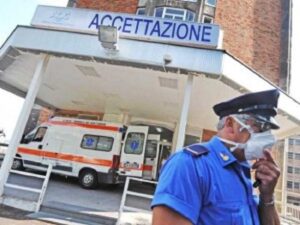 Malaria a Napoli, due bambini ricoverati al Policlinico dopo viaggio in Africa con la famiglia
