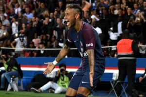 Neymar non convocato per la sfida con il Montpellier: infortunio o caso Cavani?