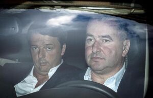 Matteo Renzi apre alla ex sinistra Pd: "Nostro avversario non è chi è andato via"