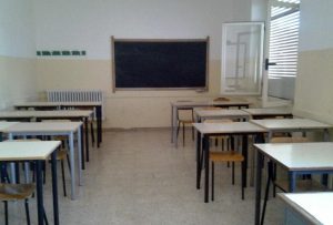 Piacenza, studente di prima media picchia la professoressa e la manda in ospedale