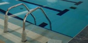  Novara, Lega vieta piscina comunale a migranti