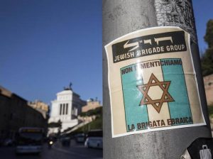 25 aprile, salta il corteo unitario: palestinesi con la kefiah, gli Ebrei di Roma non sfilano