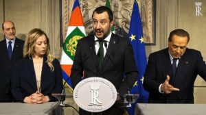 Governo addio? Berlusconi-Salvini è rottura. Ora governo Lega-M5S si può fare