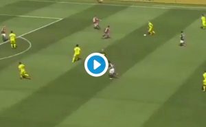 Emanuele Giaccherini  video del gol al volo in Bologna-Chievo 