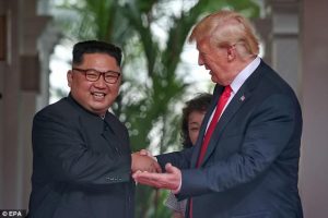 Trump-Kim, al pranzo mix di Asia e Occidente. "Fateci apparire belli e magri"