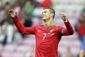 Cristiano Ronaldo-Juventus, De Laurentiis: "Sarà più bello battere la Juventus"