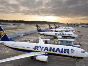 Sciopero Ryanair 25 e 26 luglio. La denuncia: "Piloti polacchi e tedeschi per rimpiazzare personale"