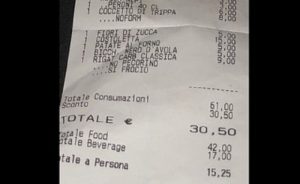 Roma: Locanda Rigatoni licenzia cameriere omofobo: presidio Forza Nuova e minacce di morte