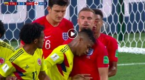 YOUTUBE Barrios testata a Henderson durante Colombia-Inghilterra