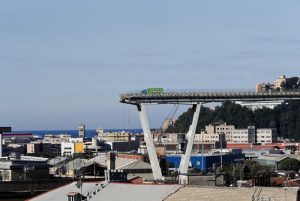 Ponte Morandi, Autostrade paga 1,5 milioni alle famiglie