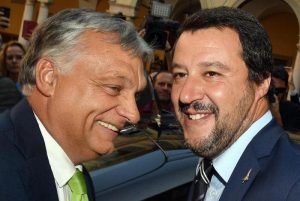Salvini, Orban, Visegrad. Un ossimoro si aggira per l'Europa: l'Internazionale dei nazionalisti