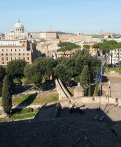 Roma, crollo frammenti mura Passetto tra Vaticano e Castel Sant'Angelo