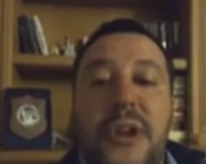 Matteo Salvini: "Sbarchi? Rispetto i colleghi di governo ma non cambio idea" VIDEO