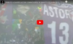 Udinese-Fiorentina, lungo applauso per Davide Astori al minuto 13: VIDEO