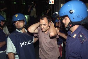 G8 Genova, 18 anni dopo la Corte dei Conti presenta il conto: chiesti 3 milioni ai poliziotti della Diaz