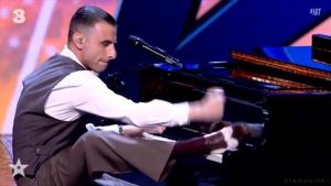 Italia's Got Talent, vince Antonio Sorgentone: il pianista rock'n'roll che ha stregato Mara Maionchi