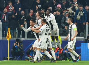 Impresa Juventus, è ai quarti: la tripletta di Cristiano Ronaldo spazza via l'Atletico
