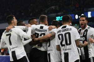 Napoli-Juventus 0-2, sfida scudetto al San Paolo: Pjanic-Emre Can gol. Rosso a Meret fa discutere