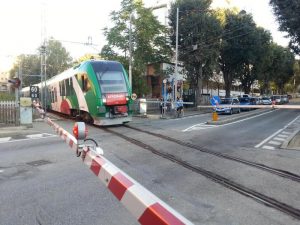 Bologna, donna muore investita da un treno - Blitz quotidiano