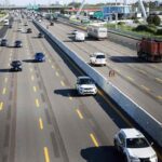 Scivola e cade per 5 metri in una scarpata sulla A28: grave operaio. Foto d'archivio Ansa