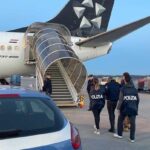 Milano, con un corano in mano aggredì passanti: espulso 33enne egiziano. Foto Ansa