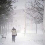 Arrivano neve, freddo e vento forte al Centro-Sud. Allerta gialla in Campania, Puglia, Basilicata e Calabria. Foto d'archivio Ansa
