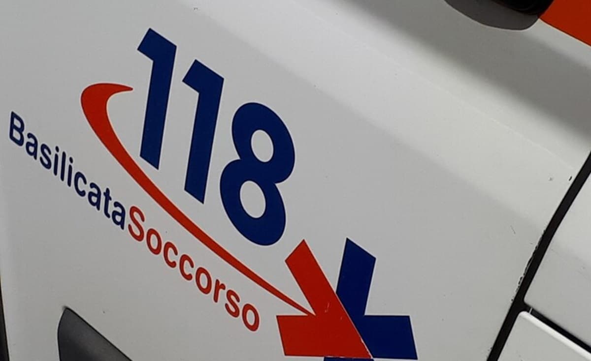 Incidente sulla strada statale 407 Basentana: morto 91enne. Foto d'archivio Ansa