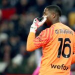 Il sasso a Salerno e i cori razzisti contro Maignan a Udine: il weekend di ordinaria follia del calcio italiano