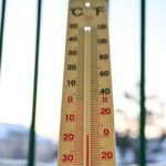 Meteo prossimi giorni: sole e temperature piacevoli al Sud, freddo e nebbia al Nord. Foto Ansa