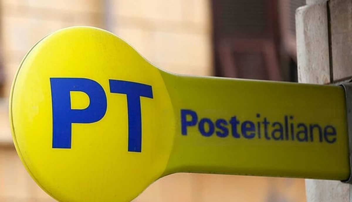 Poste Italiane, foto Ansa