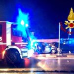 Scontro tra un Suv Maserati e una Peugeot: un morto di 20 anni e tre feriti