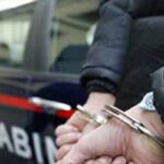 pavia accoltellato operaio