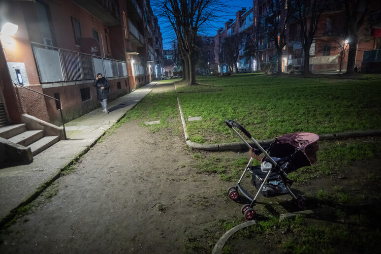 neonato abbandonato madre