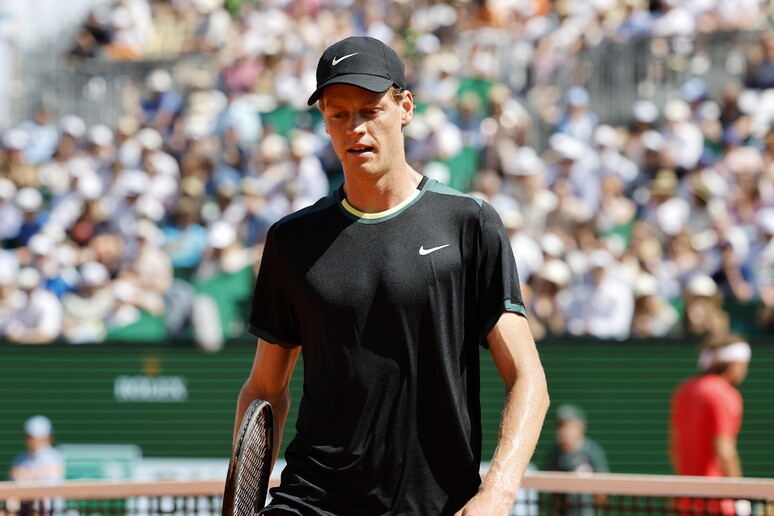 jannik sinner montecarlo tsitsipas