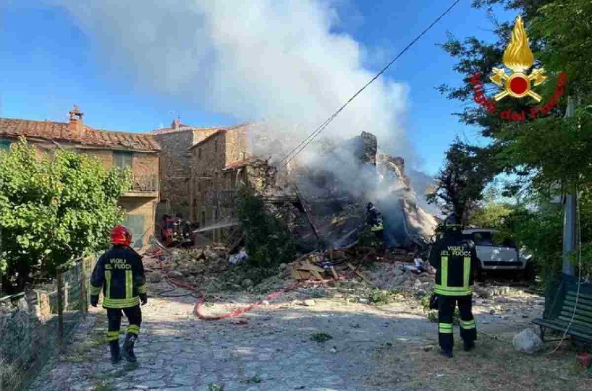 Esplode palazzo Terni per fuga di gas