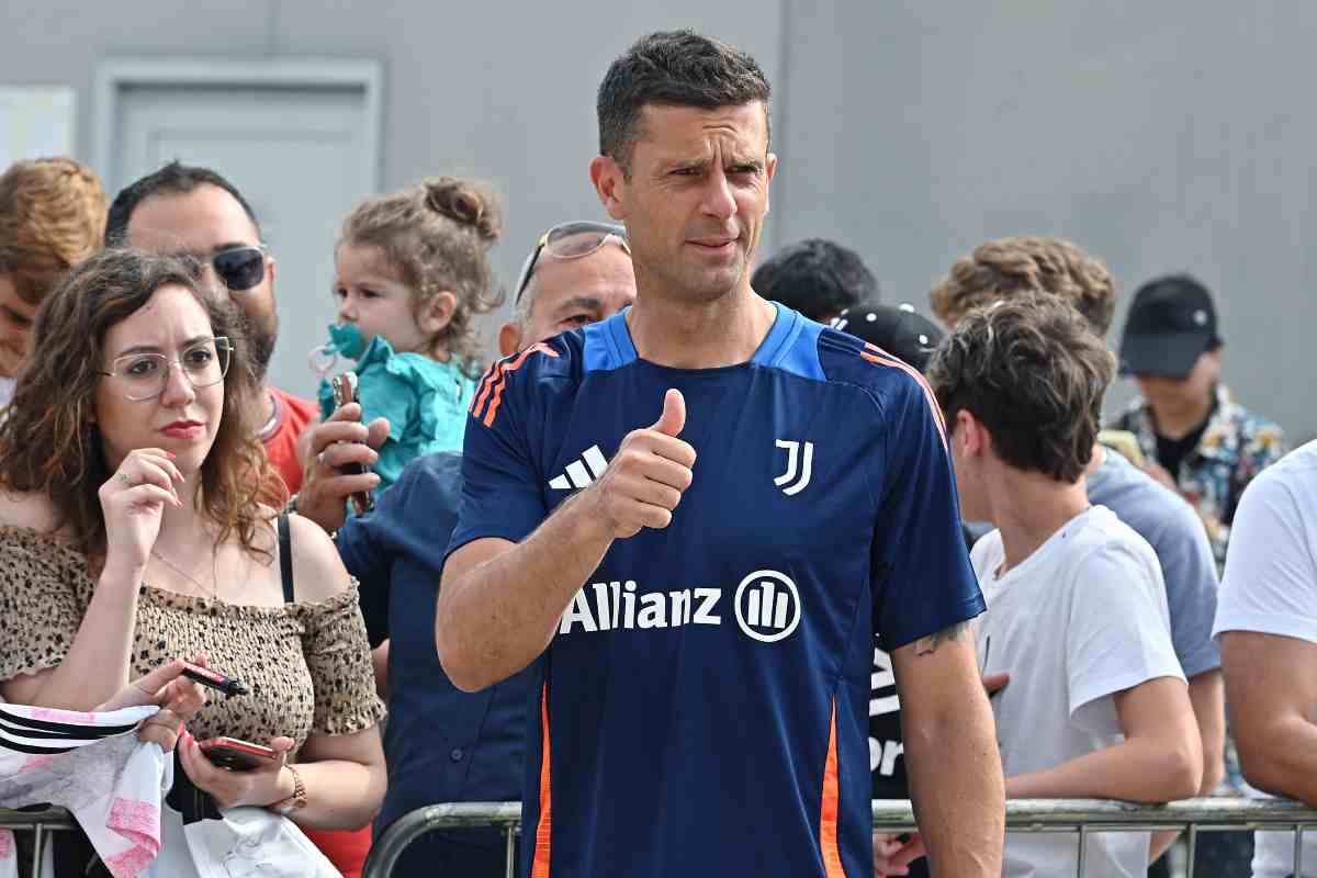 Thiago Motta con i tifosi