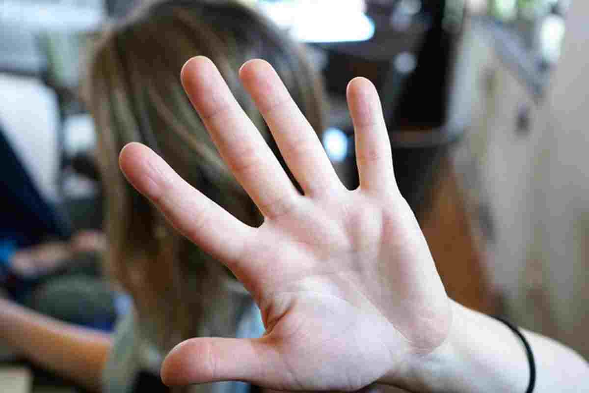 Una foto contro la violenza sulle donne