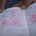 Il papà di Imane Khelif mostra il certificato di nascita: "Mia figlia è femmina. Carini si è ritirata perché incapace"