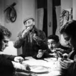 Libertà in cambio di sicurezza: fino a che punto cedere? Il Grande Fratello è già fra noi, nella foto scena dal film i soliti ignoti